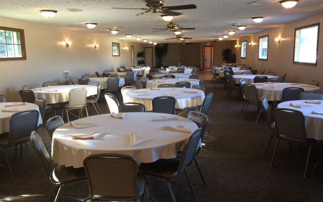 The Country Edge Motel
