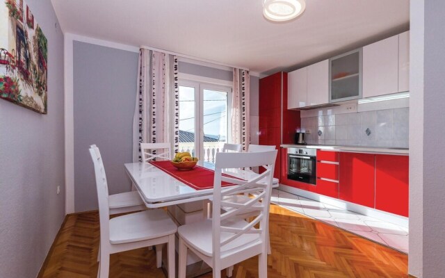Amazing Home in Novi Vinodolski With Wifi and 5 Bedrooms