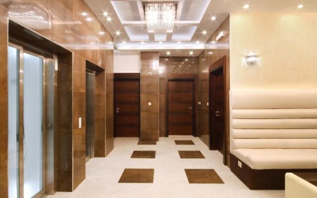 Hotel Shine