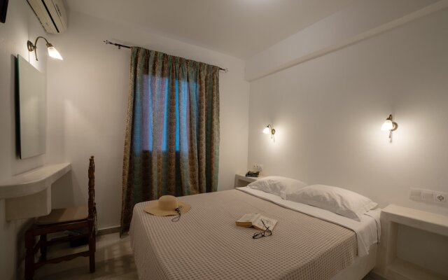 Aphrodite Hotel & Apartments
