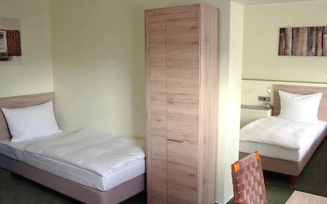 Motel Monteur