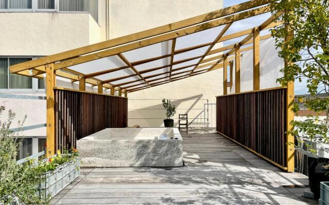 AET & o3 HOTEL