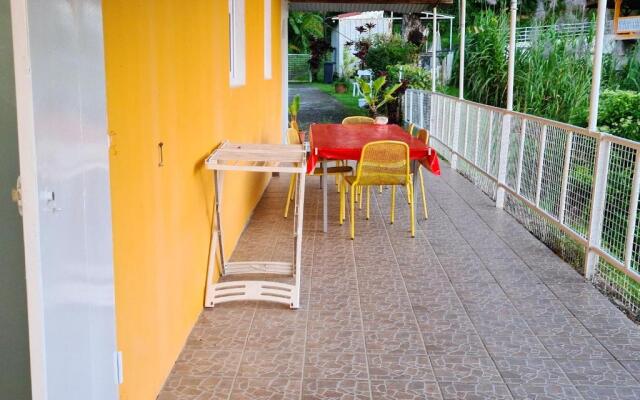 House with 3 Bedrooms in Le Lamentin, with Wonderful City View, Enclosed Garden And Wifi - 10 Km From the Beach