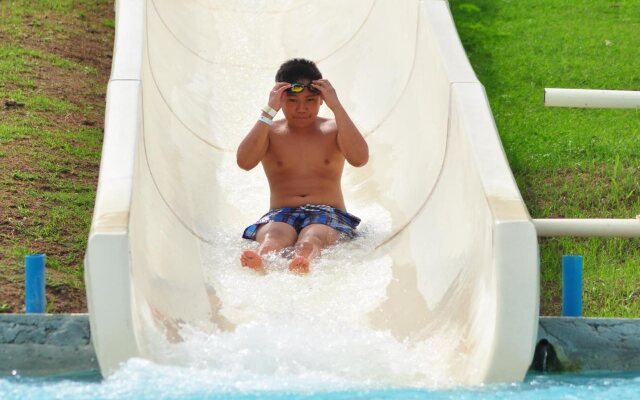 Bluejaz Beach Resort and Waterpark