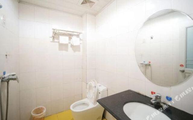 Longmen Express Hotel (Jinjiang Airport)
