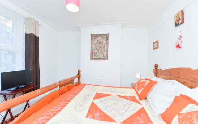 Raspberry Lodge