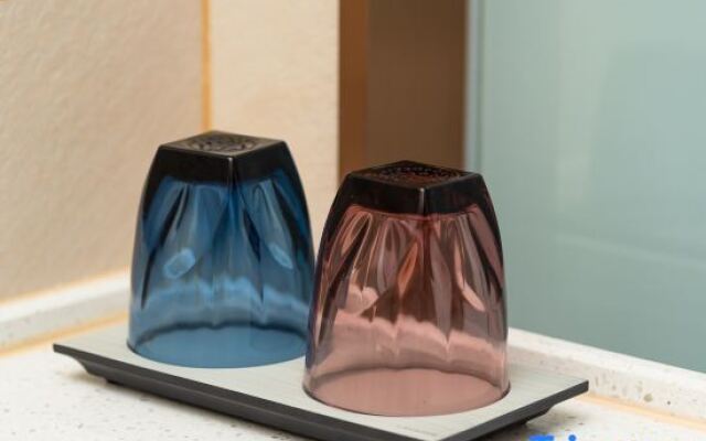 Lavande Hotel(Foshan Qiandeng Lake Pingzhou Jade Street Store)