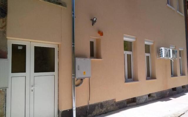 River Port Apartment 2