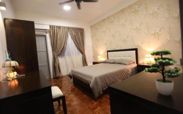 Come Inn Homestay 1379