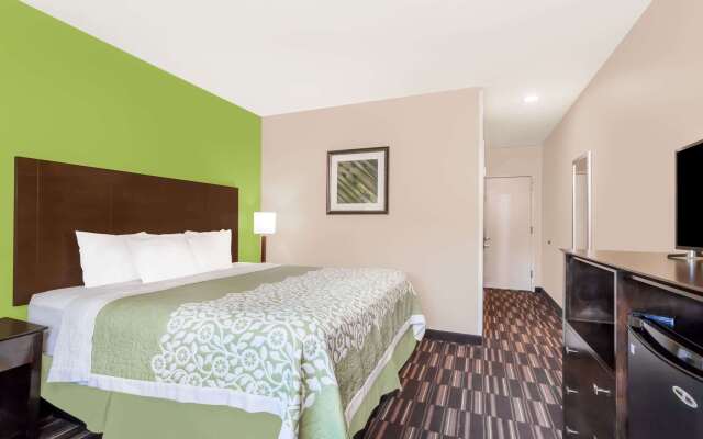 Days Inn & Suites by Wyndham Jamaica JFK Airport