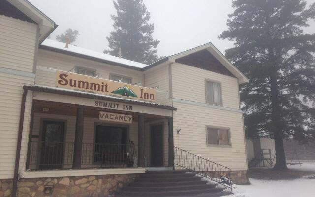 Summit Inn