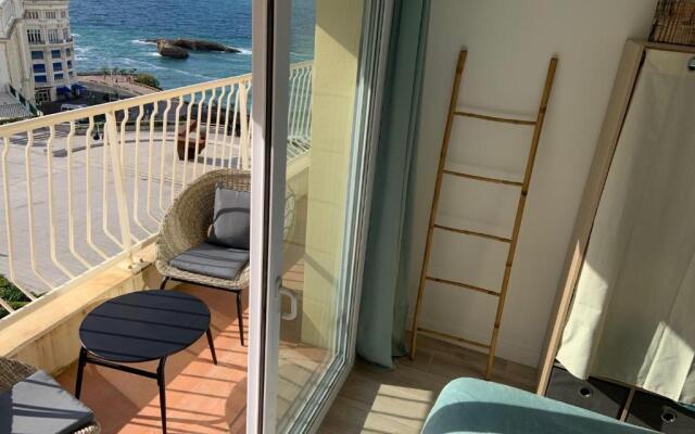 Hyper Centre, Vue Mer ,Appartement Neuf, 6 Adultes