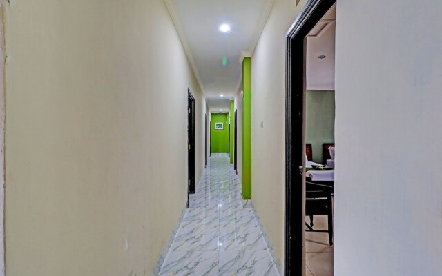 OYO 92439 Hotel Tower Klungkung