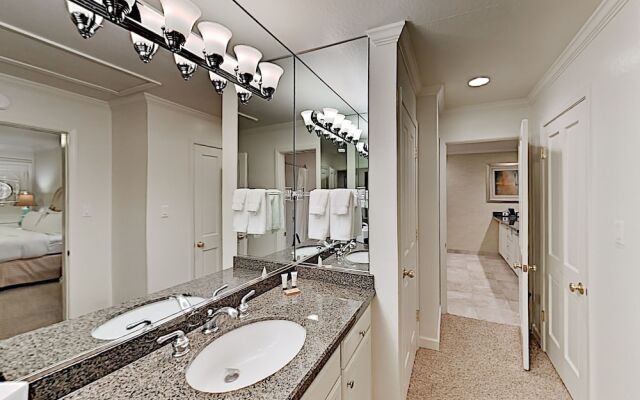 Silv496p 1 Bedroom Condo
