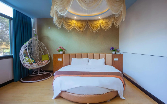 Junyi Hotel (Huangshan Tunxi Old Street)