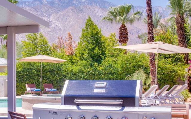 Bon Vivant Palms Holiday home 4