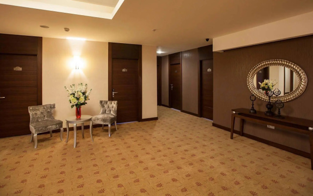Safir Hotel