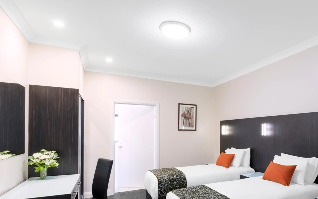 Mercure Goulburn