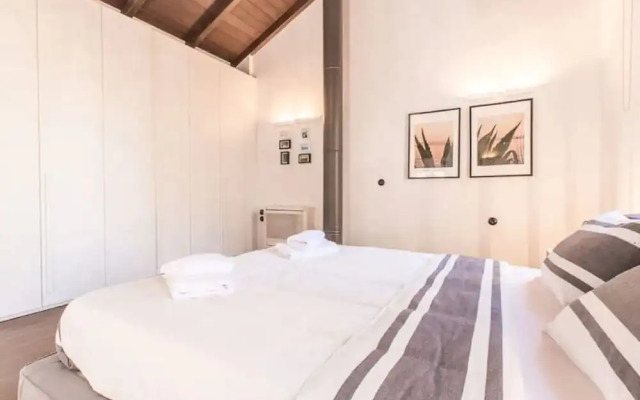 Stylish Maisonette, Kerameikos