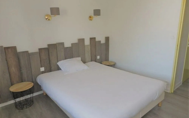 Les Provinciales Hotel & Restaurent