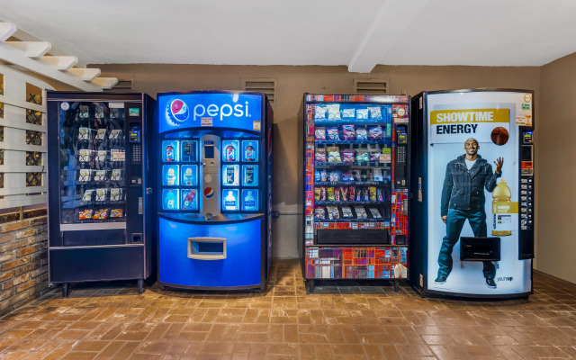 Best Western Plus Carriage Inn