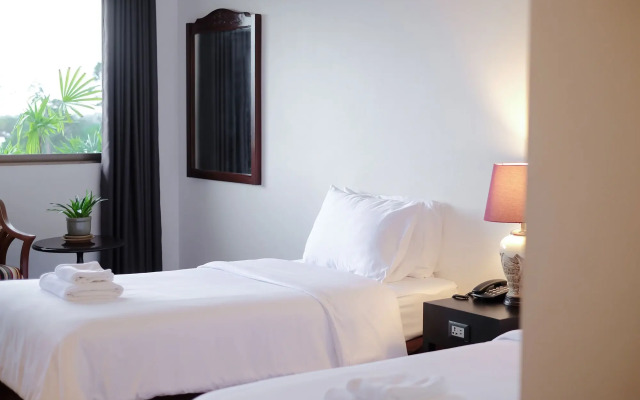 La Mai Hotel