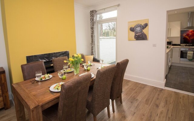 Newly Refurbished 3 Bedroom House