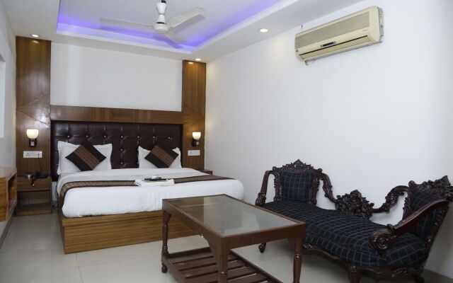 Comfort Rooms