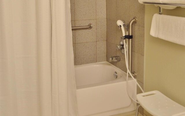 Americas Best Value Inn Memphis Airport