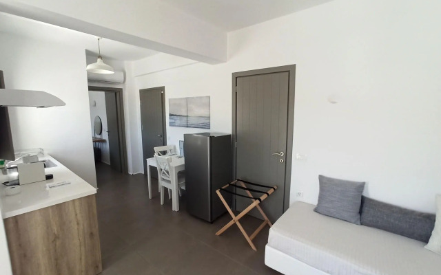 Amphitrite Suites Santorini