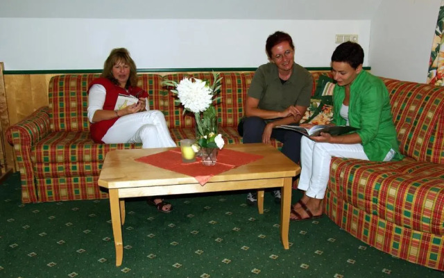 Hotel Weinberghof & Weingut Lagler