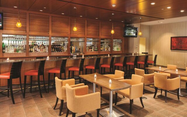 DoubleTree by Hilton Boston - Downtown