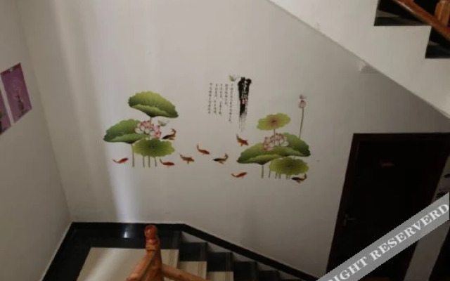 Zhenyuan Mijia Inn