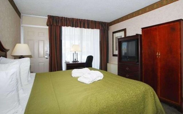 Rodeway Inn Conference Center