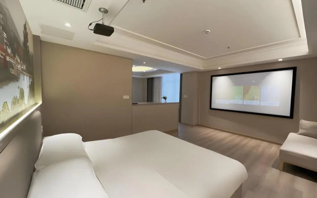 Vienna Hotel Nantong Tongzhou Bus Station