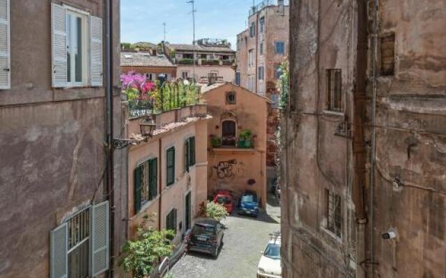 Ancient Palace In Downtown Rome