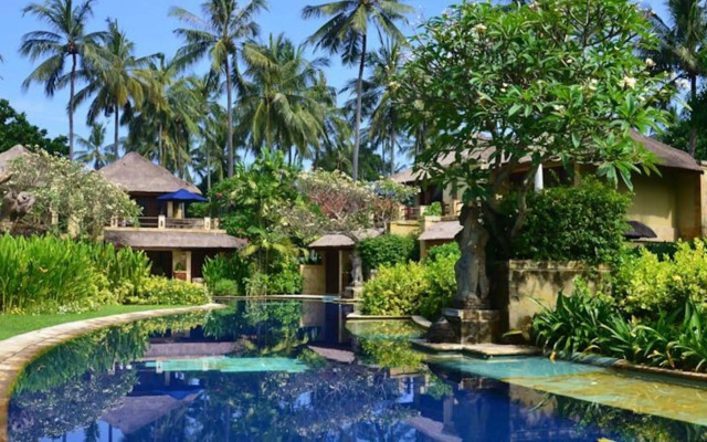 Pool Villa Merumatta Senggigi