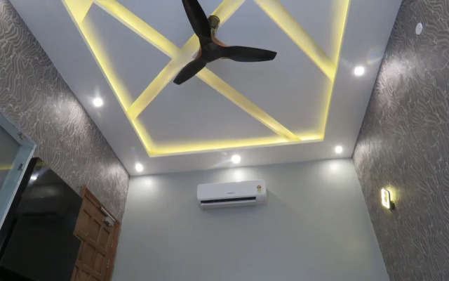 Raja Ji hotel and Restaurant