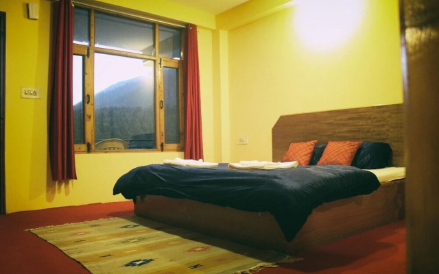 Red House Cafe Manali
