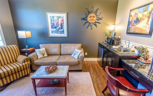 Brookside Inn Boutique Hotel