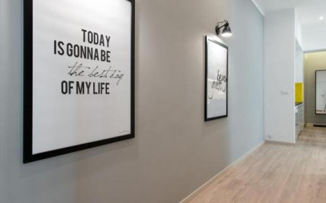 Beautiful Jewish District Apartment for 7