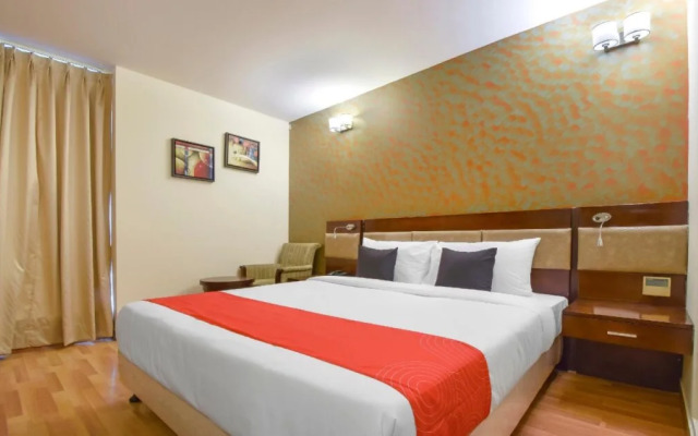 Edition O 30067 Friends Colony East