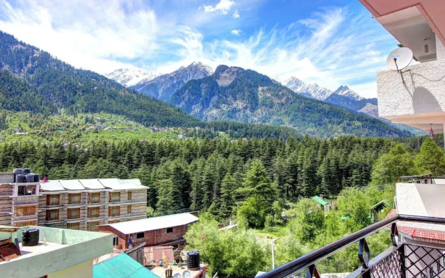 Hotel Monarch Residency