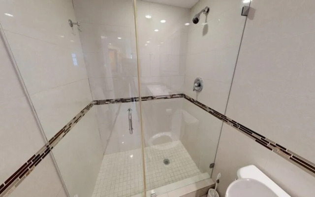 Luxury 2 Bedroom Ocean View Or1427