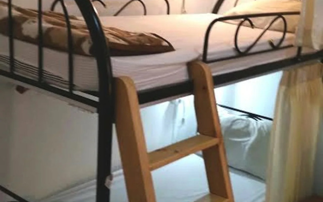 Chiangmai Gate Capsule Hostel