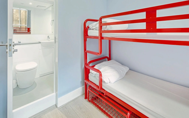 Astor Kensington Hostel