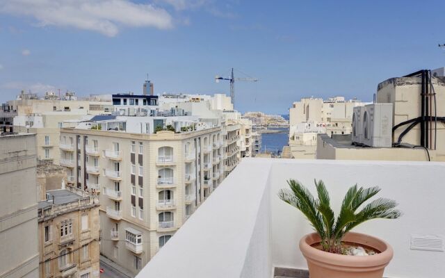 Magical Rooftop Penthouse, Best Location In Sliema