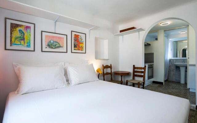 Enticing roof top studio in Athens centre! - EP9T