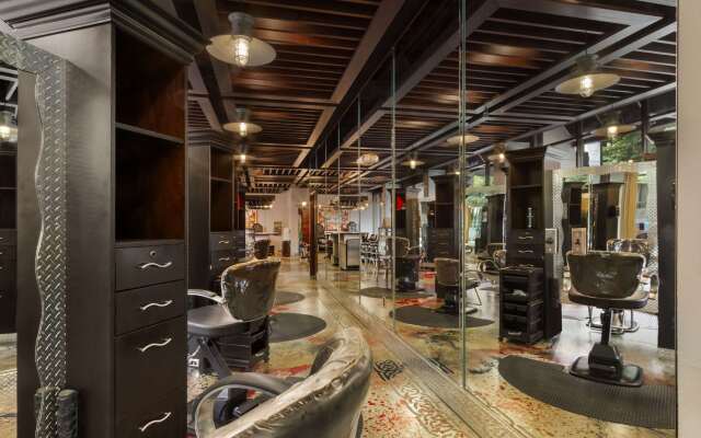 Embassy Suites Hotel Winston-Salem