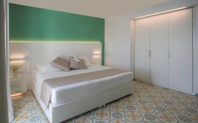 Lloyd's Baia Hotel